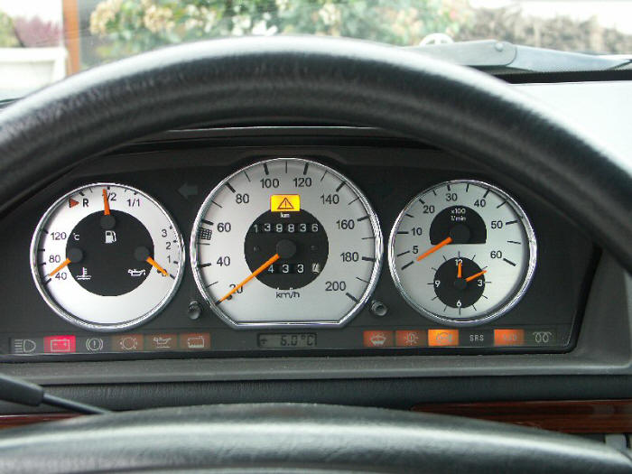 69 Mercedes speedo #4